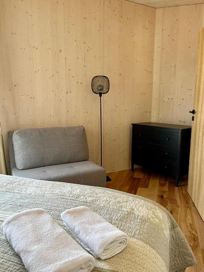 Cosy 1-Bedroom Apartment With Free Parking Deménvölgy Kültér fotó